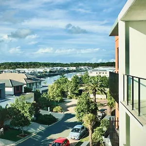 Resort The Residences At The Peninsula Gold Coast
