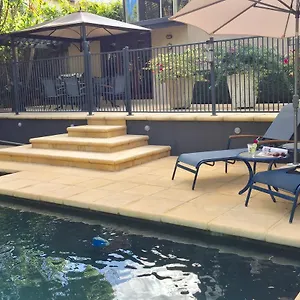 Bed & Breakfast Eden Rest Cooroy