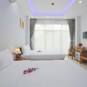 Summer Da Nang